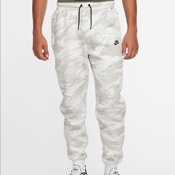 nike sweatpants white